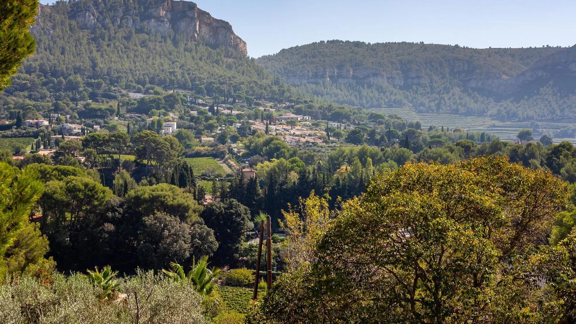 Apartment Somptueux Appartement Avec Jardin Cassis France