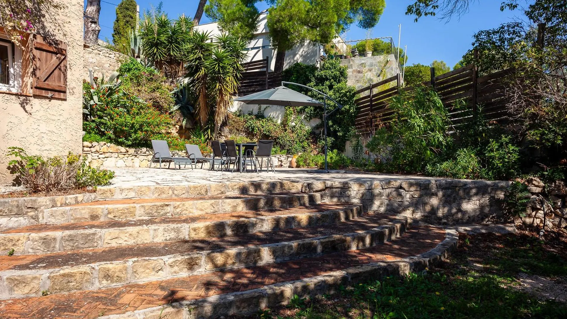Somptueux Appartement Avec Jardin Cassis 0*,  France