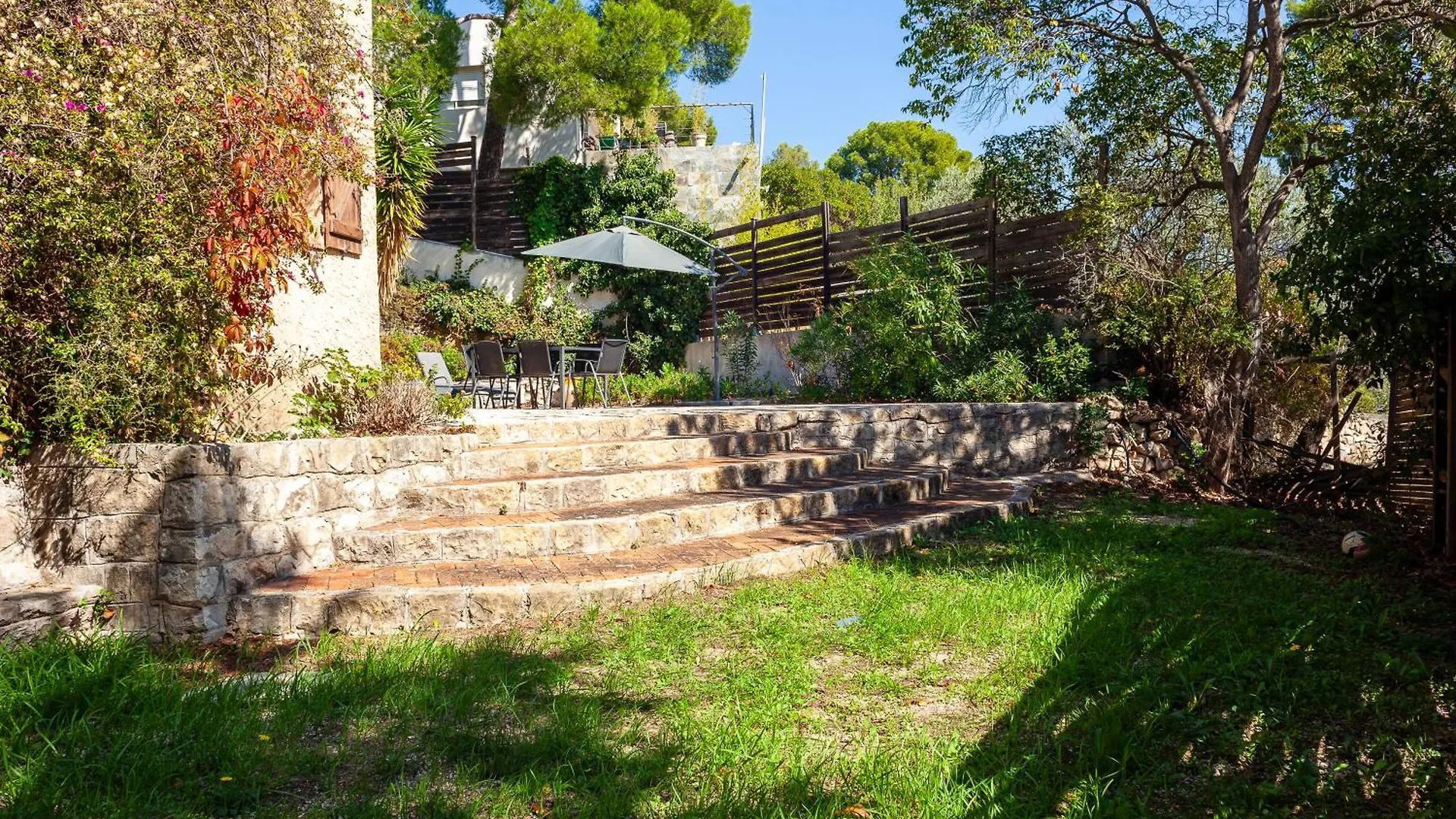 Apartment Somptueux Appartement Avec Jardin Cassis